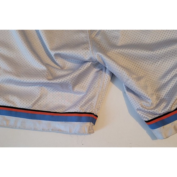 Vintage Cleveland Cavaliers Basketball Shorts Size 40 White Puma NBA W Flaws - Picture 14 of 16